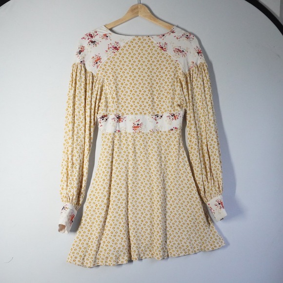 Free People Wonderland Floral Print VNeck Button Mini Dress Yellow Long Sleeve - Picture 7 of 11